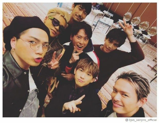 三代目JSB、私服姿の集合写真公開「2020年もこの七人で」 - モデル ...