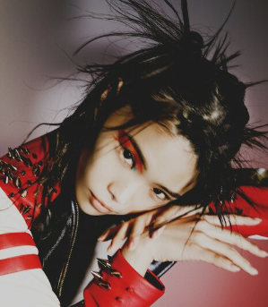 アイナ撮影中の事故って、何の撮影だったの?音楽ナタリー2023.3.23https://natalie.mu/eiga