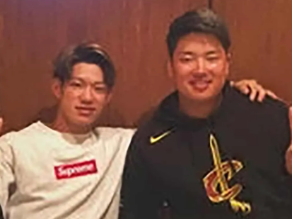 https://smart-flash.jp/sports/199621/1村上宗隆と原英莉花は結婚秒読み!