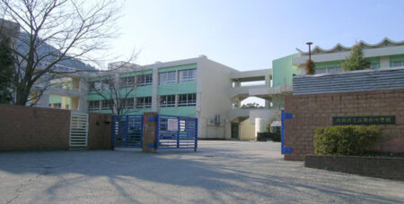 木村隆二の中学校は川西市立清和台中学校か？